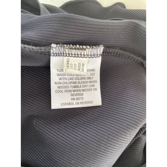 Black Ruffled Deep V-Neck Bodysuit With Ribbed Texture - Picture 8 of 10